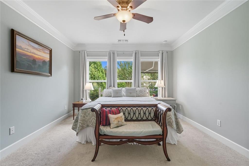 WOODHAVEN COURT - Residential