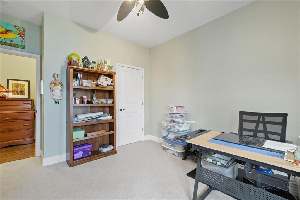 WOODHAVEN COURT - Residential