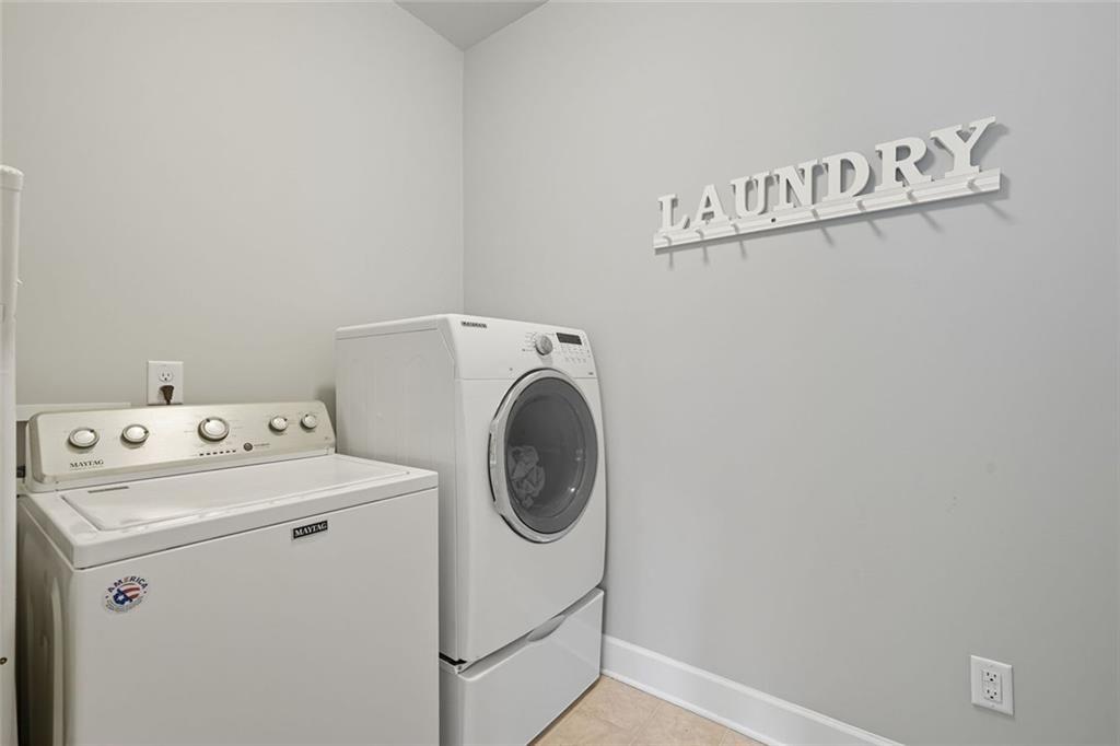 WOODHAVEN COURT - Residential