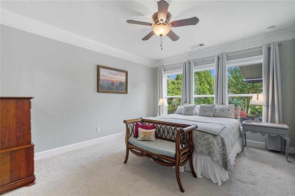 WOODHAVEN COURT - Residential