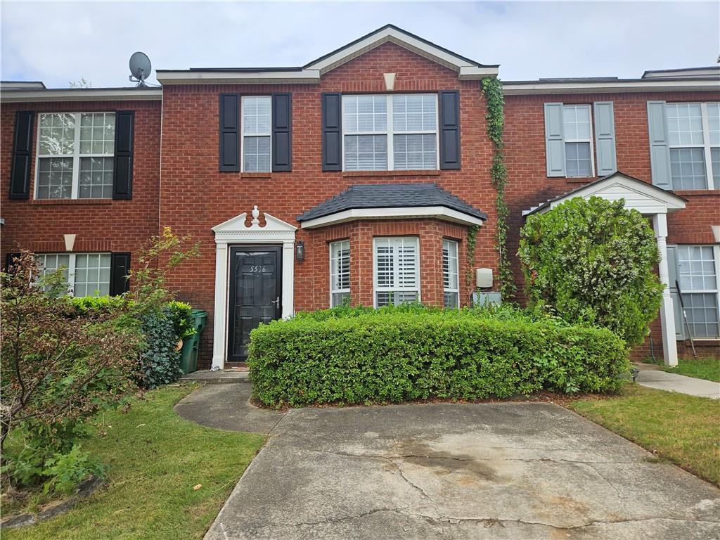5536 Strathmoor Manor Circle, Lithonia, Georgia image 1