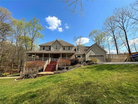 Homes For Sale - 31 Fawn Lake Trail<br/> White, GA 30184