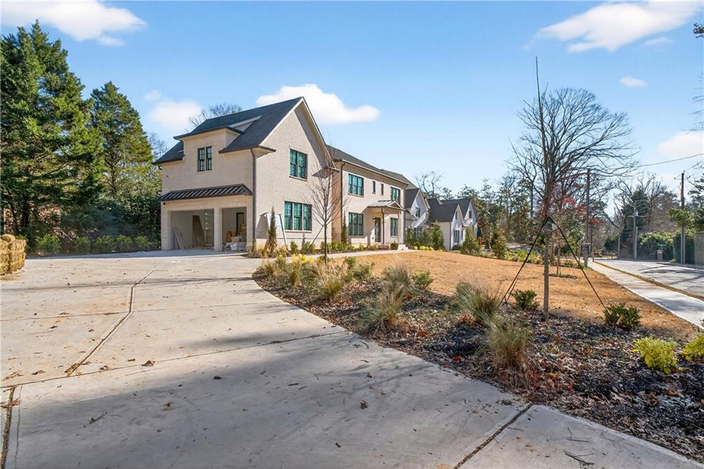 1445 W Wesley Road NE