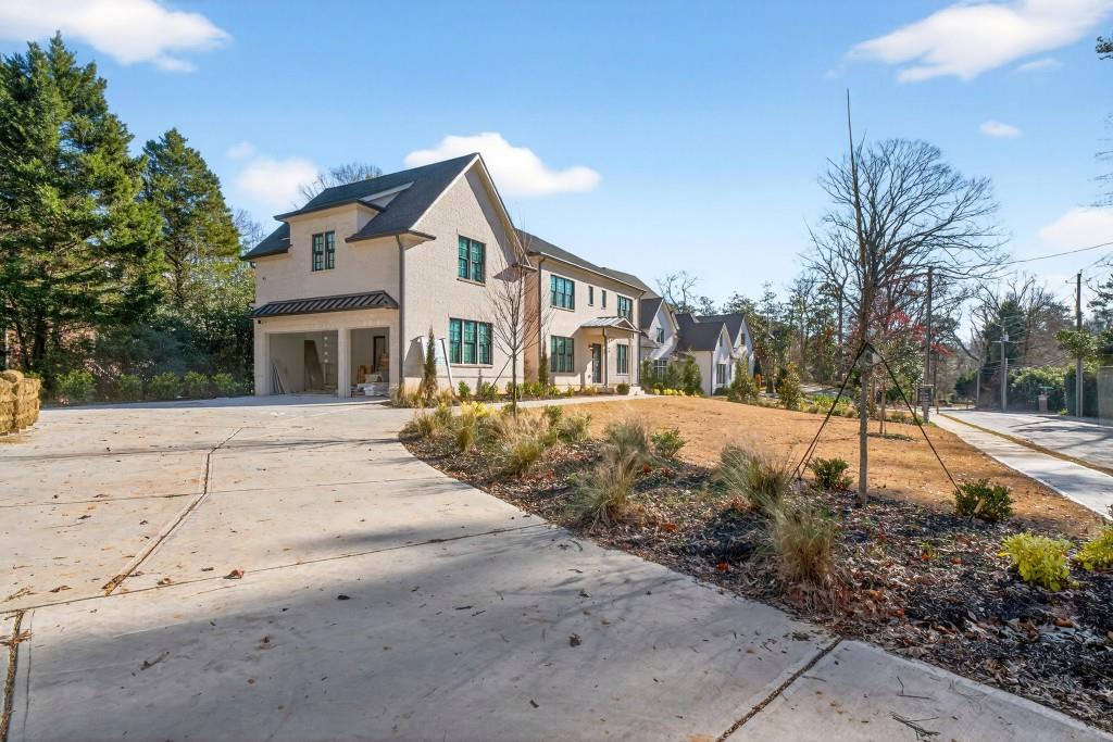 1445 W Wesley Road NE