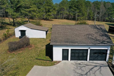 Homes For Rent - 813 Sandy Creek Road<br/> Fayetteville, GA 30214