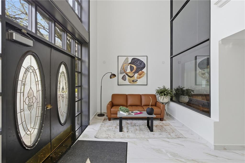 3115 Pine Heights Drive NE