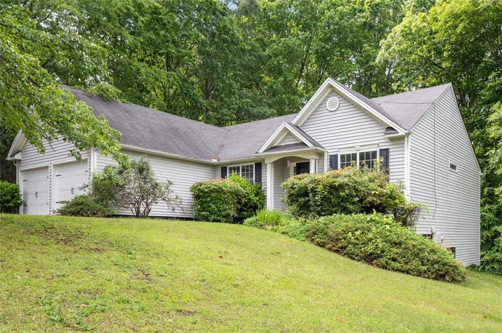 245 LONDON Lane