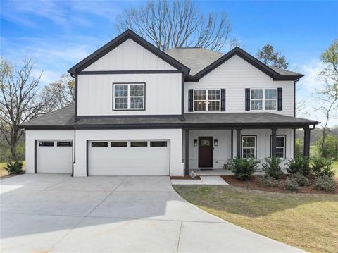 Homes For Sale - 6119 Winder Highway<br/> Jefferson, GA 30549