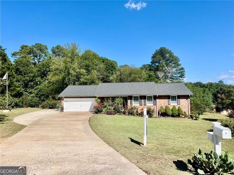 A home in Cedartown