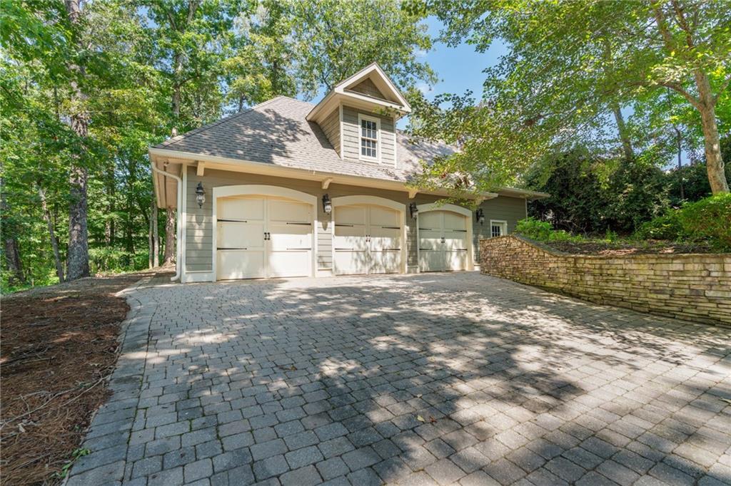 Malone's Pond - Residential