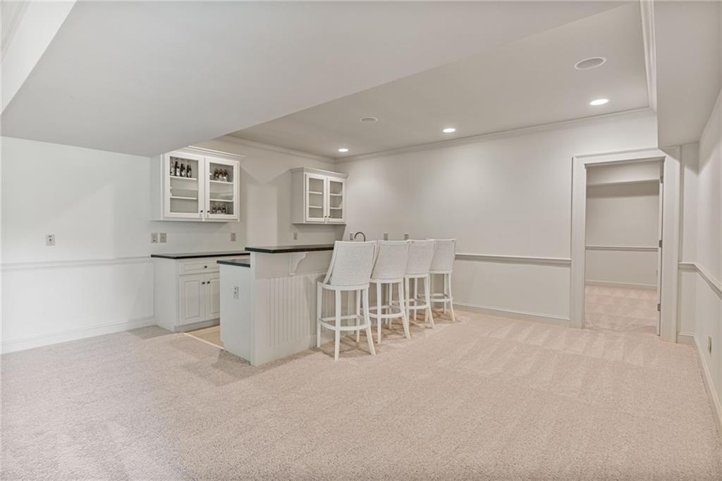 Malone's Pond - Residential