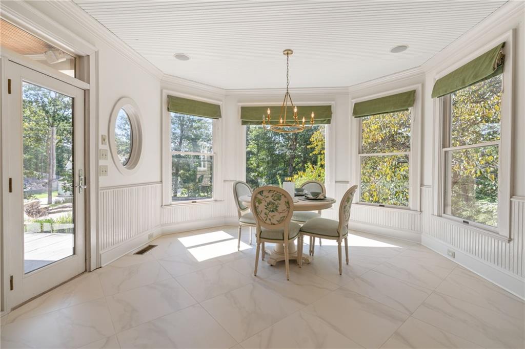 Malone's Pond - Residential