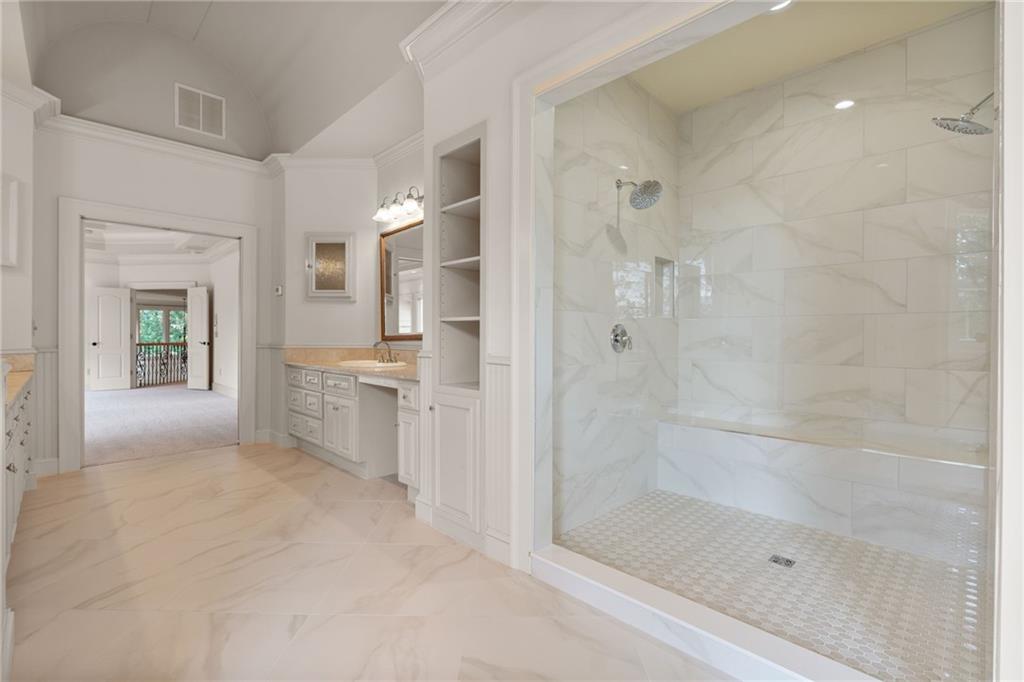 Malone's Pond - Residential