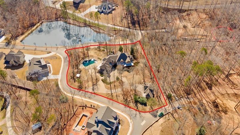 Malone's Pond - Residential