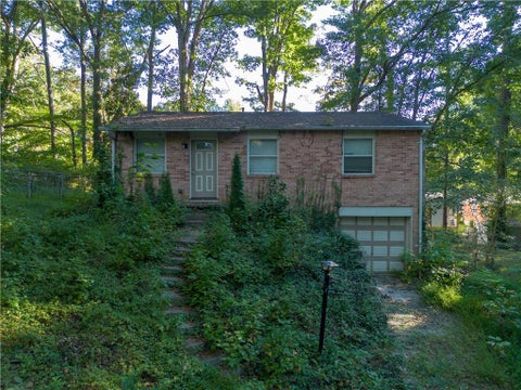 Homes For Sale - 3498 Fairlane Court<br/> Atlanta, GA 30331