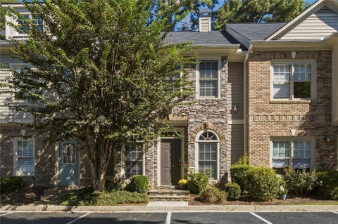 Townhouse For Sale - 1248 Harris Commons Place<br/> Roswell, GA 30076