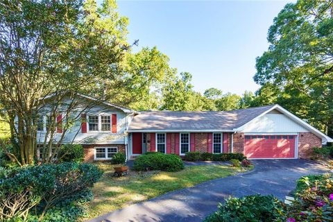 4201 Fairgreen Terrace NE Marietta GA 30068