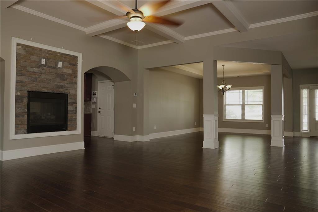 505 Mirror Lake Parkway