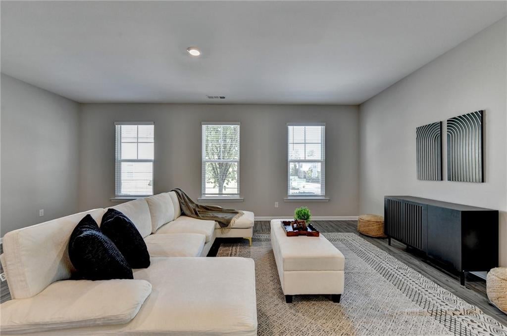 4355 Magpie Drive