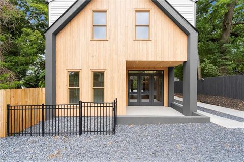 Photo of 1010 Boulevard SE, Atlanta, GA 30312 (MLS # 7711061)