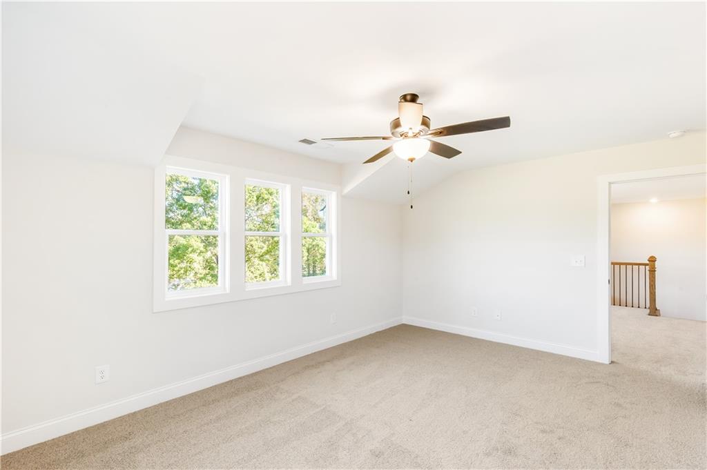 102 Red Oak Lane