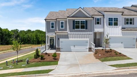 Townhouse For Sale - 1797 Meadow Green Circle<br/> Hall County, Gainesville, GA 30501