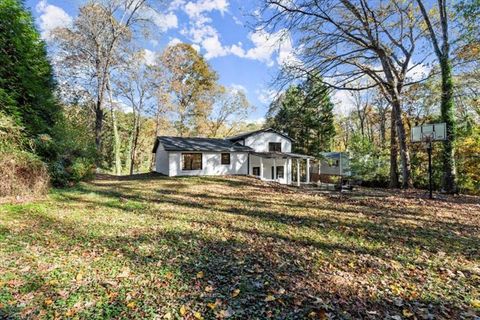 A home in Lilburn