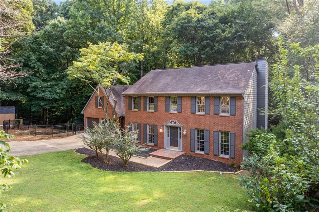 3752 Frederica Road NW, Berkeley Lake, GA, 30096