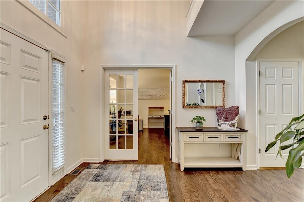 350 River Walk Terrace
