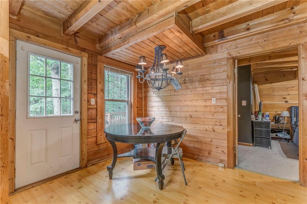 East of White/Pinelog - Residential