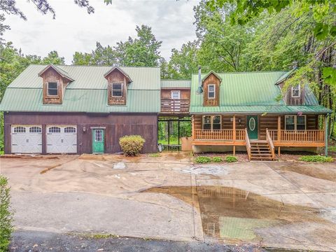 Homes For Sale - 519 E Valley Road<br/> Rydal, GA 30171