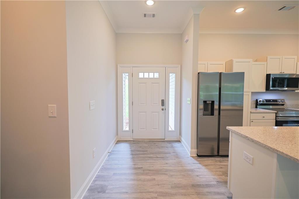 275 Green Commons Drive