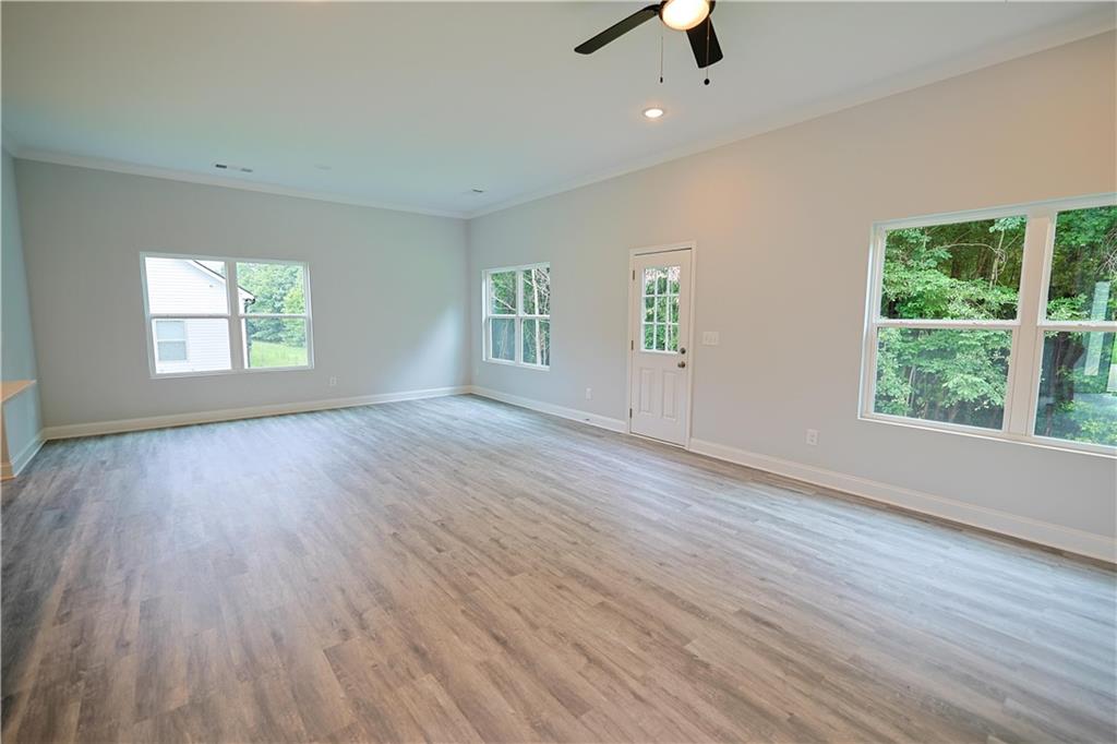 275 Green Commons Drive