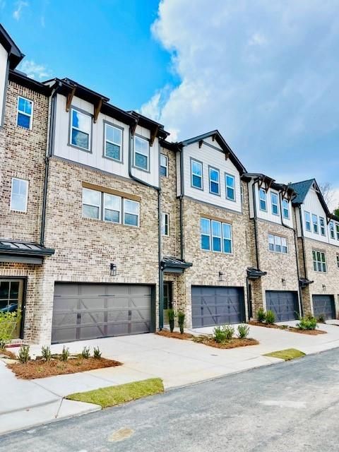 6005 Haviland Alley Sugar Hill GA 30518