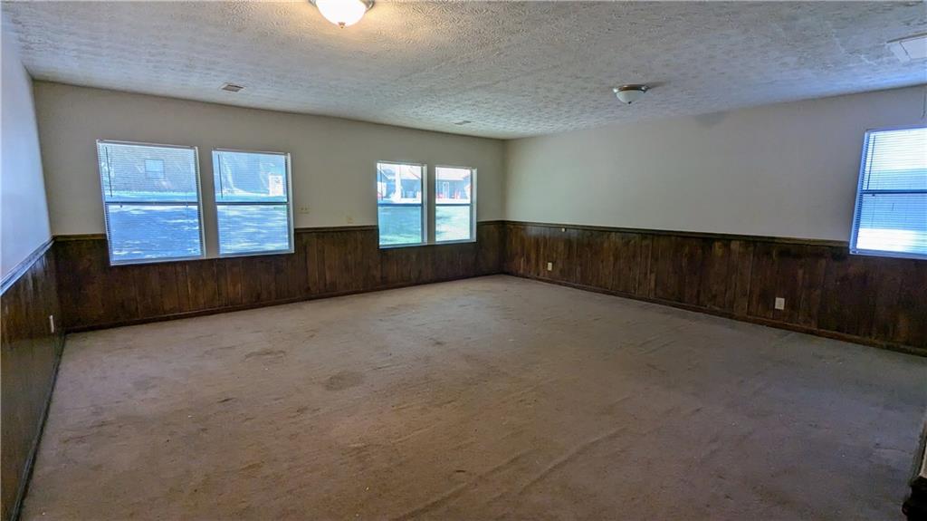 8802 Churchill Place