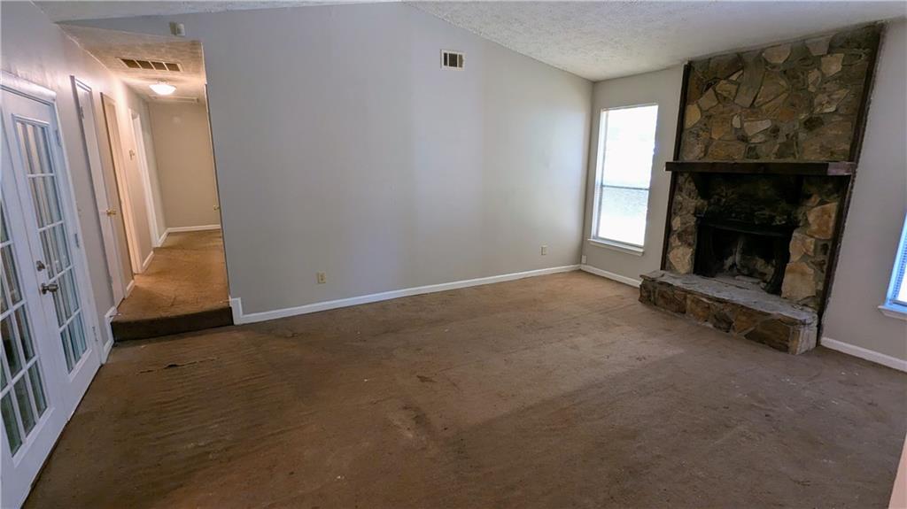 8802 Churchill Place