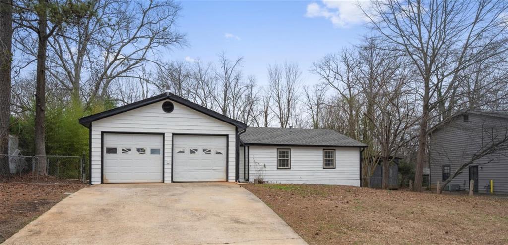 2814 Woodhollow Lane