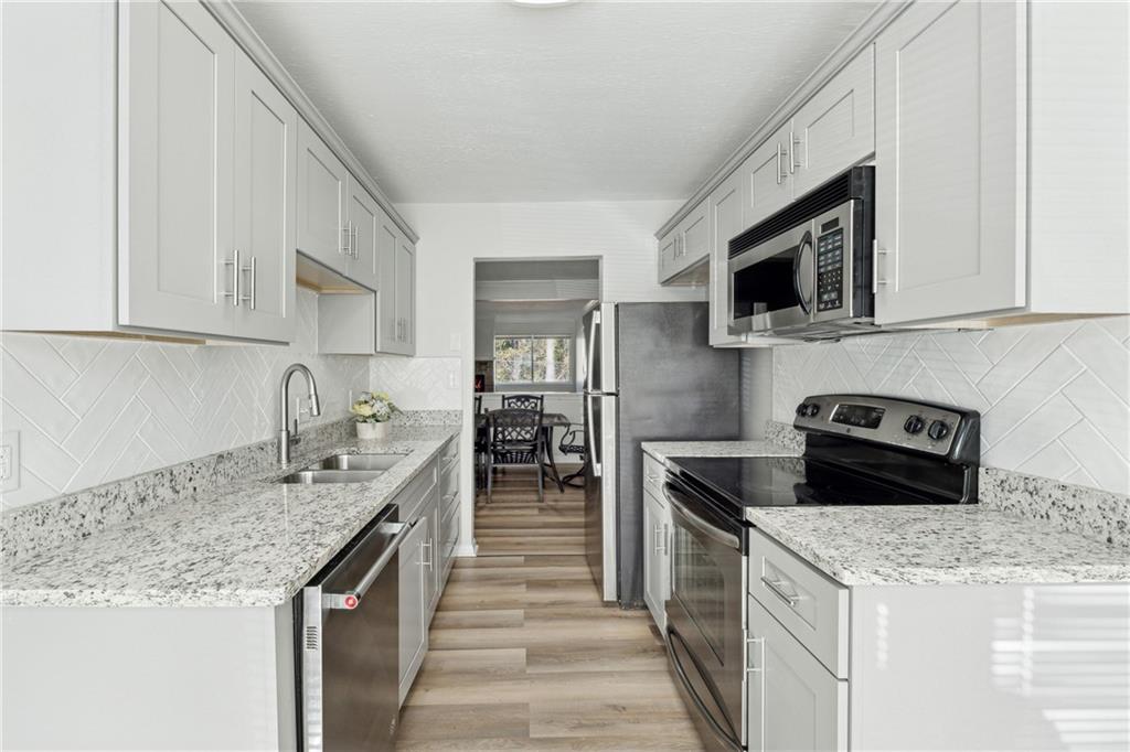 213 Yuba Walk, Lawrenceville, Georgia image 9
