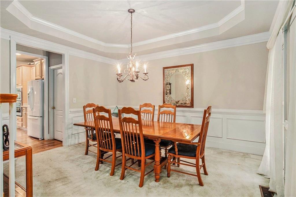 3775 NE Rolling Creek Drive NE