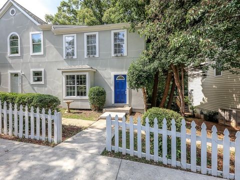 1015 Plantation Way NW Kennesaw GA 30144