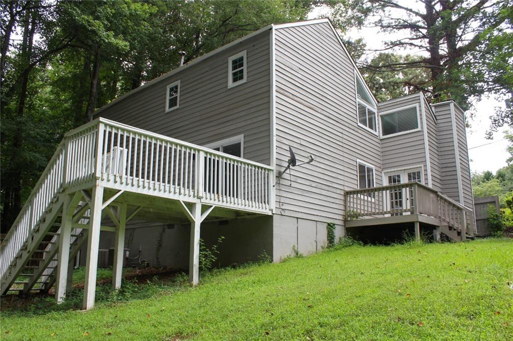 215 Carmichael Road