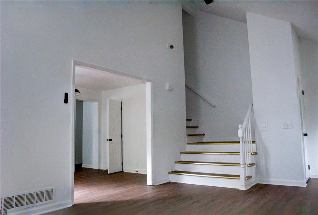 215 Carmichael Road