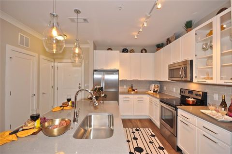 Condo For Rent - 2875 Crescent Parkway #1120<br/> Atlanta, GA 30339