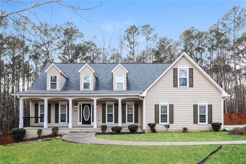 Homes For Sale - 125 Green Valley Circle<br/> Mcdonough, GA 30252