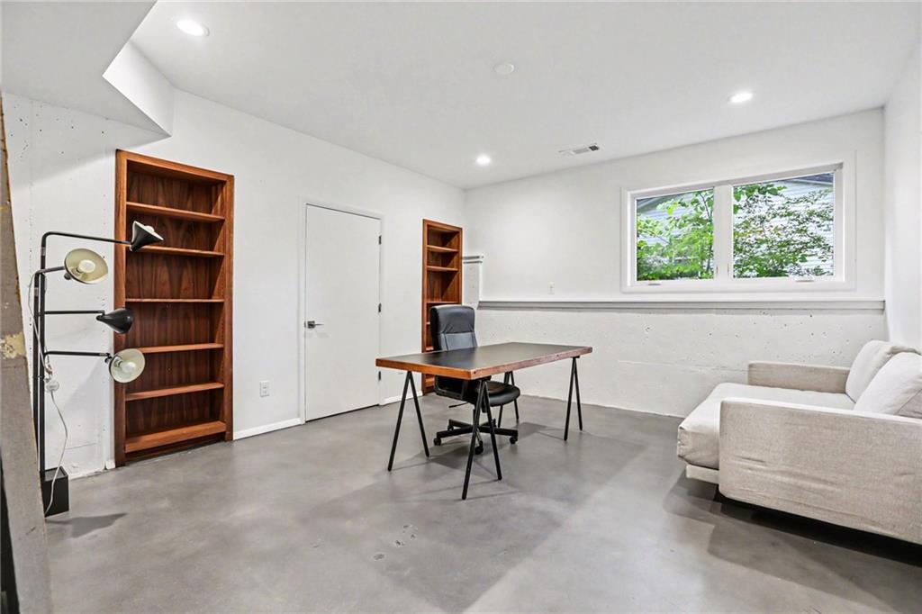 2175 Meadowcliff Dr NE, Atlanta, GA, 30345, USA, 6 Bedrooms Bedrooms, ,7 BathroomsBathrooms,Residential,Active,2175 Meadowcliff Dr NE,7788876