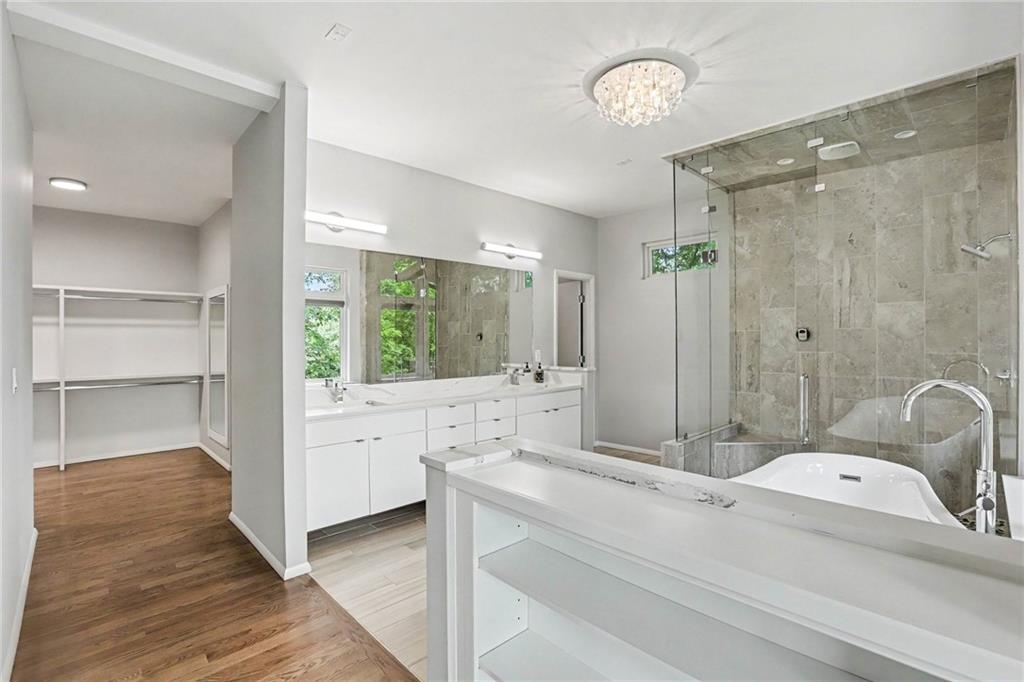 2175 Meadowcliff Dr NE, Atlanta, GA, 30345, USA, 6 Bedrooms Bedrooms, ,7 BathroomsBathrooms,Residential,Active,2175 Meadowcliff Dr NE,7788876