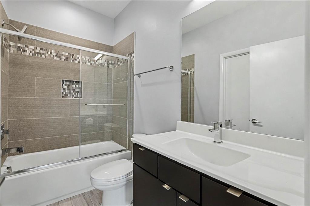 2175 Meadowcliff Dr NE, Atlanta, GA, 30345, USA, 6 Bedrooms Bedrooms, ,7 BathroomsBathrooms,Residential,Active,2175 Meadowcliff Dr NE,7788876