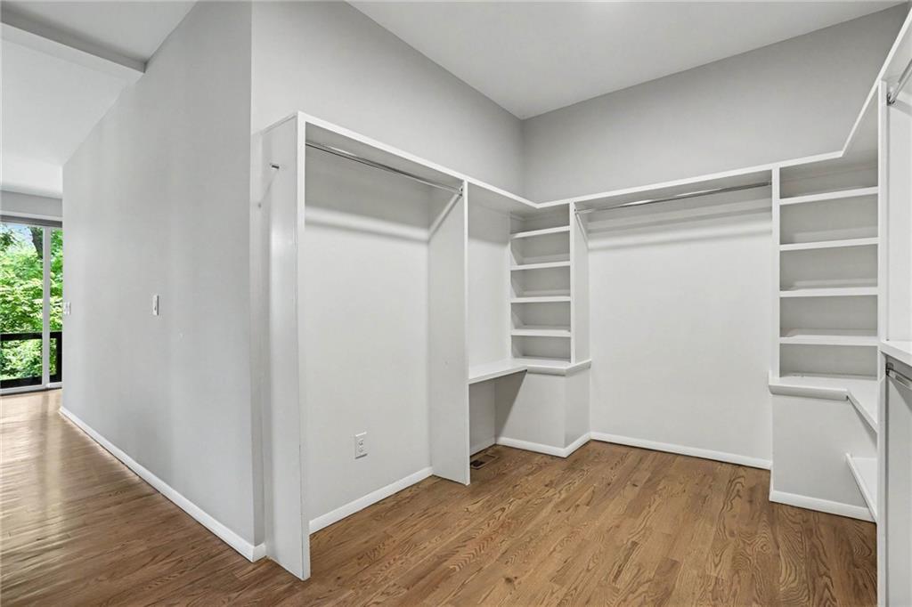 2175 Meadowcliff Dr NE, Atlanta, GA, 30345, USA, 6 Bedrooms Bedrooms, ,7 BathroomsBathrooms,Residential,Active,2175 Meadowcliff Dr NE,7788876