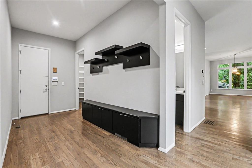 2175 Meadowcliff Dr NE, Atlanta, GA, 30345, USA, 6 Bedrooms Bedrooms, ,7 BathroomsBathrooms,Residential,Active,2175 Meadowcliff Dr NE,7788876