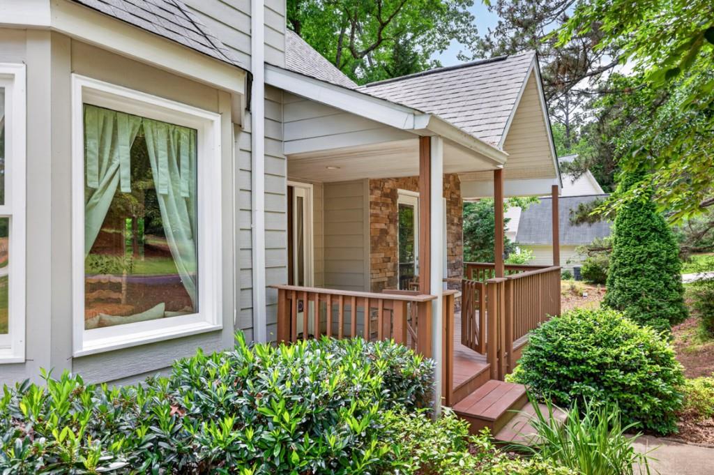 465 Emerald Parkway